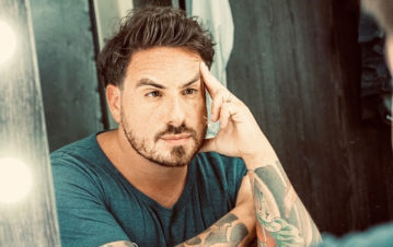 La grave denuncia de una bailarina contra Fede Bal: “Nos hacía firmar un contrato para…”