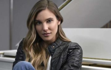 Macarena Achaga, la argentina de la serie de Luis Miguel, confirmó noviazgo con un compañero de la tira