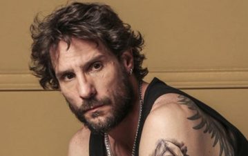 ¿Da o no da? El rotundo cambio de look de Gonzalo Valenzuela que sorprendió a sus fans