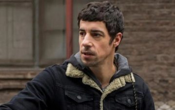 Aseguran que Esteban Lamothe tiene un romance con una actriz de La 1-5/18 y ella dio la cara