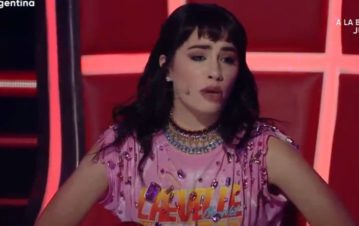 La Voz: Lali reveló el insólito objeto que le arrojaron en un show