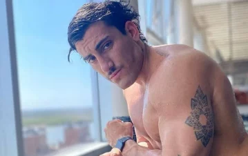 Tomás Holder protagonizó el primer "momento hot" de Gran Hermano y se armó terrible revuelo