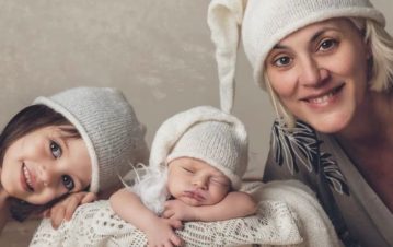 Débora D'Amato atraviesa un drama con la lactancia de su beba Charo: "Me duele mucho y llegué a..."