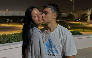 Cuál fue el romántico tatuaje que Oriana Sabatini se hizo tras el debut de Paulo Dybala en el Mundial