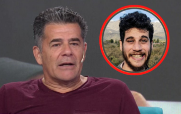 La foto del hijo hippie de Julián Weich haciendo malabares callejeros para vivir