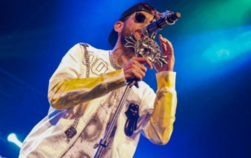 Ulises Bueno explotó de bronca durante su show de despedida