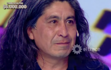 El show de caras de Guido Kaczka al ver el look de un participante de Los 8 escalones