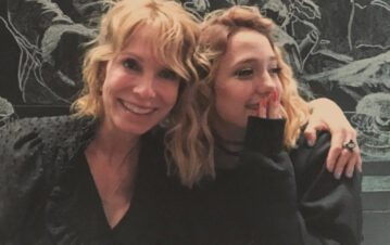 Cómo arreglaron Ángela Torres y Gloria Carrá, su mamá, su escandalosa relación