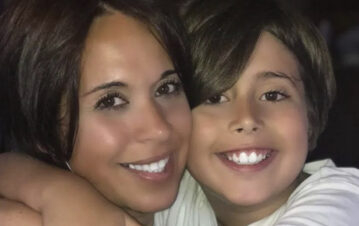Alejandra Romero despidió a su hijo con un conmovedor mensaje al reaparecer tras su muerte