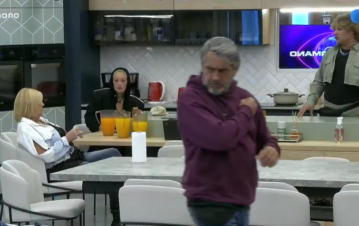 Un intruso se metió a la casa de Gran Hermano y les dejó un misterioso regalo a los participantes: el video