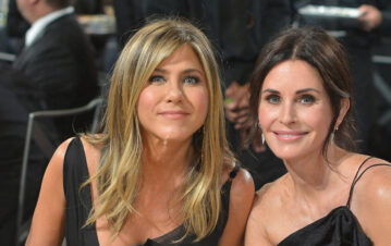 Jennifer Aniston hizo llorar a Courtney Cox con un emotivo mensaje por su cumpleaños 60