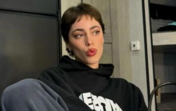 El jugadisimo cambio de look de Tini Stoessel en sus vacaciones paradisíacas en Italia
