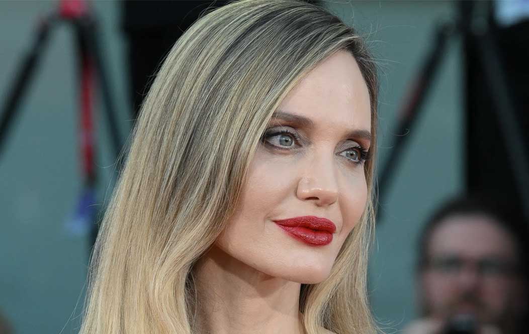 Angelina jolie con lentes hotsell