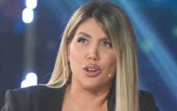 Wanda Nara mostró la cuenta de Instagram con la que hostiga a la China Suárez y a la ex de L-Gante